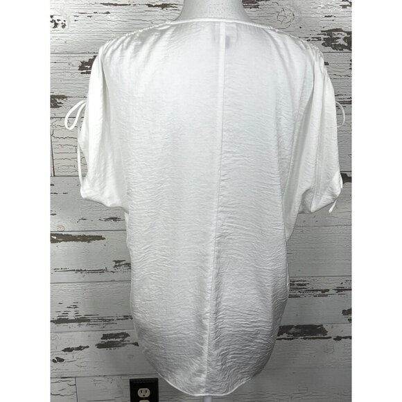 CABI Seaside Blouse White Sz XS #5895 EUC - Picture 5 of 6